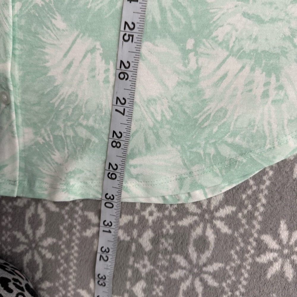 NWOT LuLaRoe Valentina Button‎ Front Tunic Top Shirt Large Green/White Casual - Picture 9 of 9